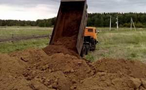 Бесплатно Принимаю грунт на отсыпку ГОСТОМЕЛЬ