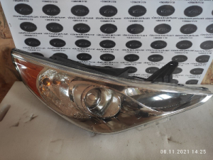 Фара Hyundai Sonata 2010-2014 галоген правая USA