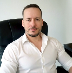 Гипнотерапевт, психолог