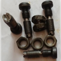 Гвинт регулювальний коромисла з гайкою ЯМЗ КРАЗ, МАЗ, Т-150