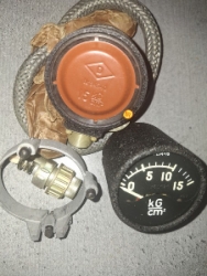 Куплю покажчик тиску ТЭМ-15 (ТЕМ-15)