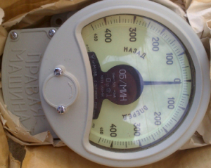 М186 тахометр