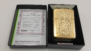 Продам зажигалку Zippo 29436 Armor Eccentric High Polish Brass