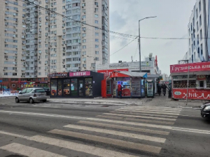 Сдаётся маф метро Позняки ул. Мишуги 4