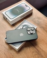 Продам оригінальний автентичний запечатаний абсолютно новий Apple iPho