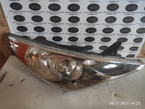Фара Hyundai Sonata 2010-2014 галоген правая USA