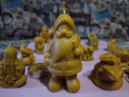 Фигурная свеча Дед мороз