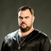 Магічна допомога. Сергій Кобзар в Рівному