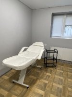 Нова косметологічна кушетка лежак для масажу та Спа процедур