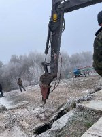 Оренда екскаватора з гідромолотом
