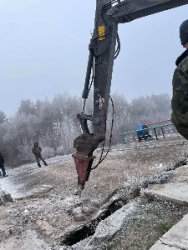 Оренда екскаватора з гідромолотом