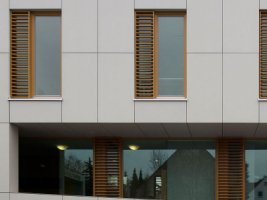 Оздоблювальні фасадні панелі