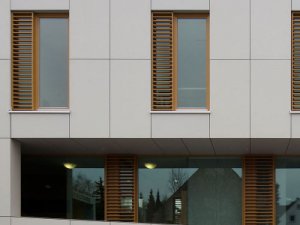 Оздоблювальні фасадні панелі