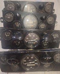 Панель приладів автомобіля ГАЗ