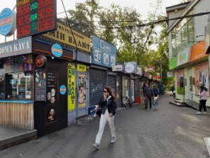 Сдаётся маф метро Левобережная 10м2
