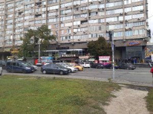 Сдаётся маф возле Цирка 8м2 Дмитриевская 2