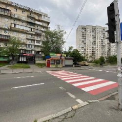 Сдам маф метро Оболонь, Оболонский пр-т. 7 возле трц Дрим Таун, 16м2