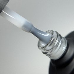 Трендовий Фініш: Молочний Топ для нігтів Izzy Milk Top 10мл