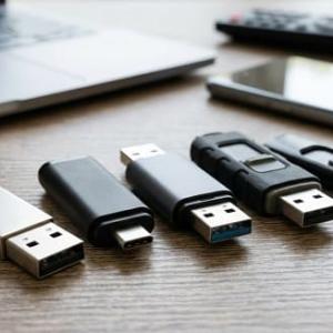 Как выбрать хорошую флешку: советы по выбору скорости и объема